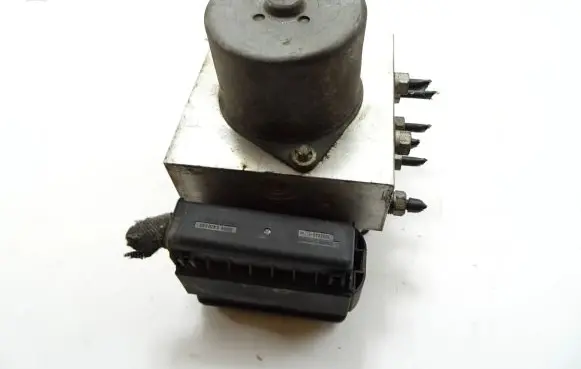 Mini One - Cooper Coupe R56 ABS Pump 9807162 17723702 54085585E