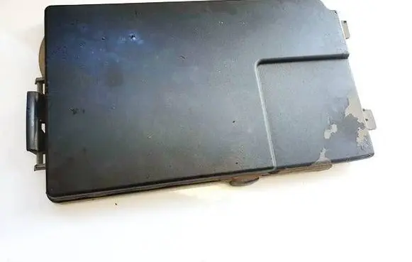 Volkswagen Touran I Battery box tray cover/lid 1K0915443 1K0915443A