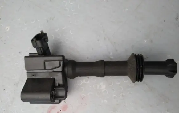 Opel Crossland X High voltage ignition coil 9808653680