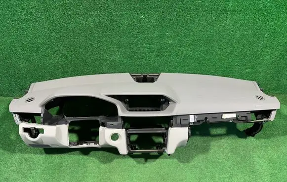 Mercedes-Benz E W212 Dashboard A2126802987