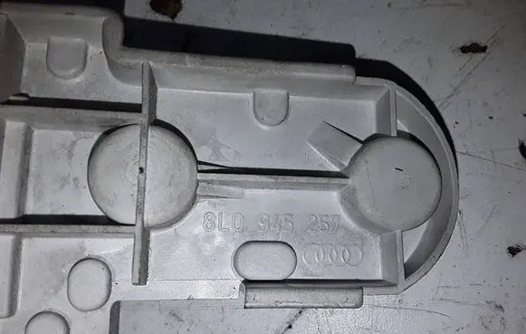 Audi A3 S3 8L Tail light bulb cover holder 3E9945257