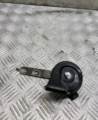 BMW X5 E70 Horn signal 7288095