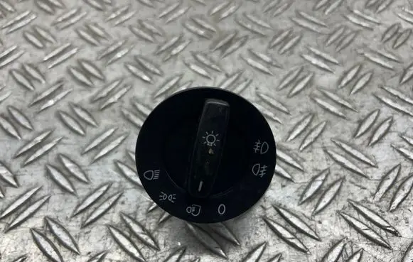 Light switch