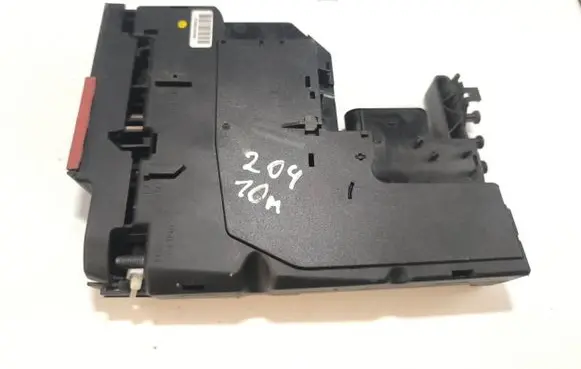 Mercedes-Benz E A207 Fuse module A2075401550 2096001100330