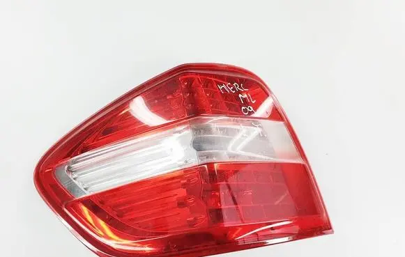 Mercedes-Benz ML W164 Rear/tail lights A1649064200-474 a1649064200