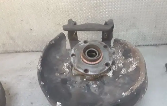 Audi A8 S8 D3 4E Rear wheel hub spindle/knuckle 
