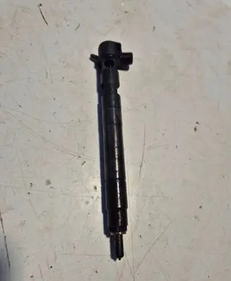 Chevrolet Captiva Fuel injector 28264952
