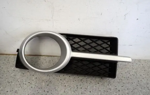 Chevrolet Aveo Front fog light trim/grill 