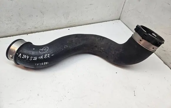 Intercooler hose/pipe