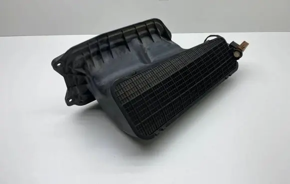 Audi A7 S7 4G Air intake duct part 4G1819904A