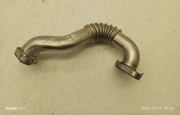 Audi Q3 8U EGR valve line/pipe/hose 03P131521A