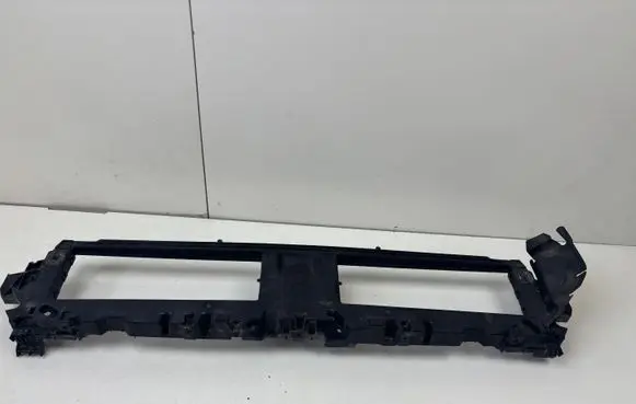 Audi A4 S4 B9 Radiator support slam panel bracket 8W0807771