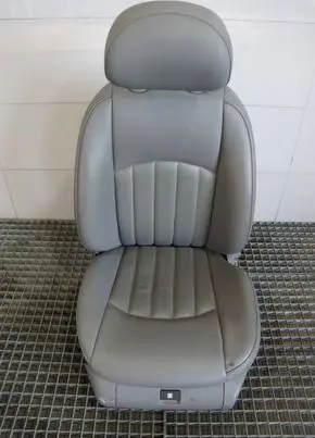 Mercedes-Benz CLS C219 Front driver seat 