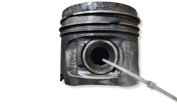 BMW 1 E81 E87 Piston N47