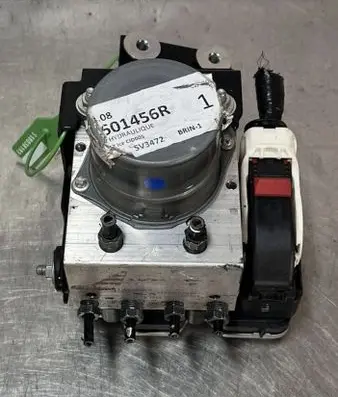 Master brake cylinder