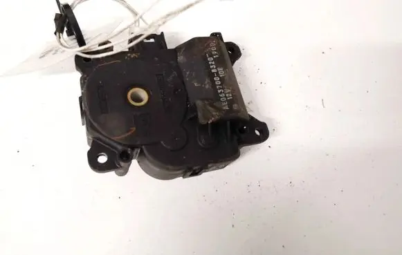 Toyota RAV 4 (XA20) Air flap motor/actuator ae0637008320 ae063700-8320