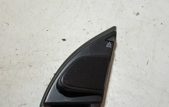 Volvo XC60 Front door high frequency speaker 30761588