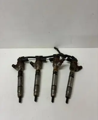Hyundai i40 Fuel injectors set 338002A610
