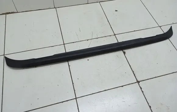 Volvo XC90 Rear bumper trim bar molding 30698634