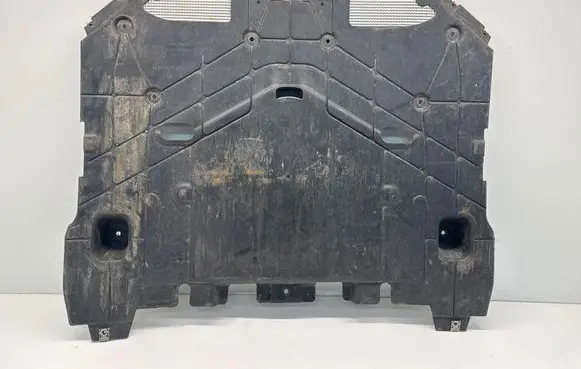 Maserati Ghibli Engine splash shield/under tray 670039641