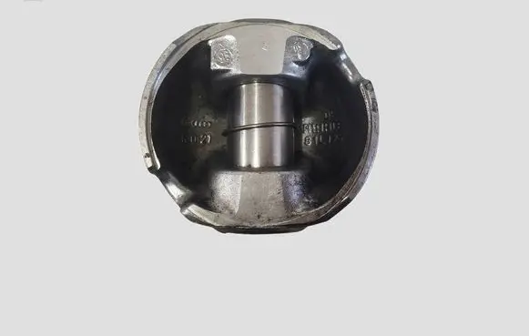 Volkswagen Crafter Piston 0000