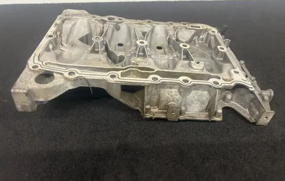 Audi A5 8T 8F Oil sump 06L103603J