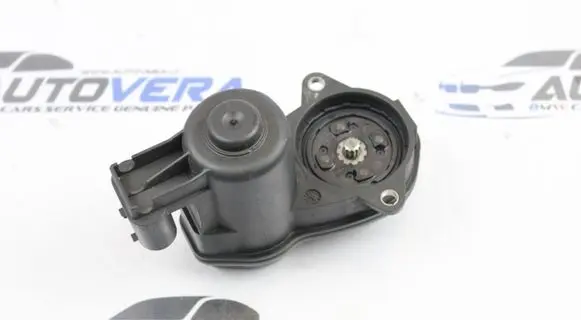 BMW X3 F25 Hand brake/parking brake motor 6794618