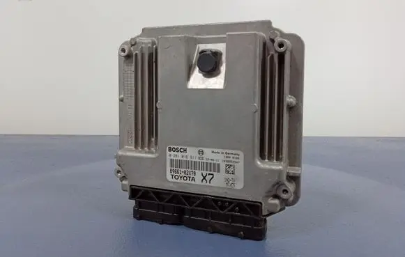 Toyota Auris 150 Engine control unit/module ECU 89661-02X70