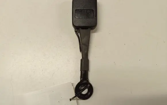 Citroen C6 Rear seatbelt buckle 6081127F1904