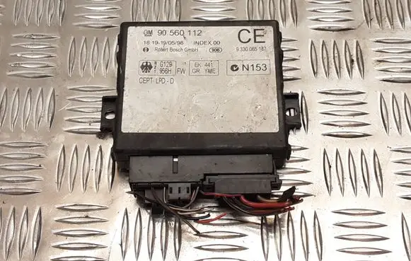 Opel Astra G Door central lock control unit/module 90560112