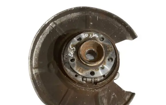 BMW 7 E65 E66 Rear wheel hub spindle/knuckle 6763120 33326763120