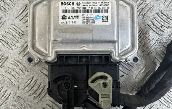 MG ZS Engine control unit/module ECU 10474041