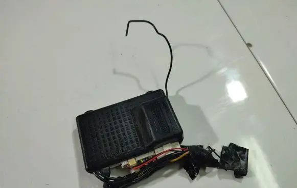 Toyota Avensis Verso Alarm control unit/module 