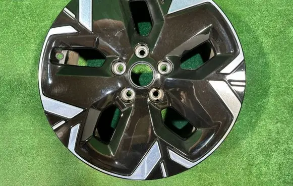 KIA Niro R17 alloy rim 
