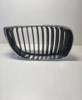 BMW 1 E81 E87 Front grill 511370771309