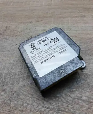 Volkswagen Golf IV Airbag control unit/module 1J0909609 5WK42800