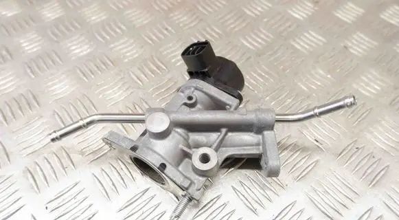 Toyota C-HR I EGR valve 2562037140