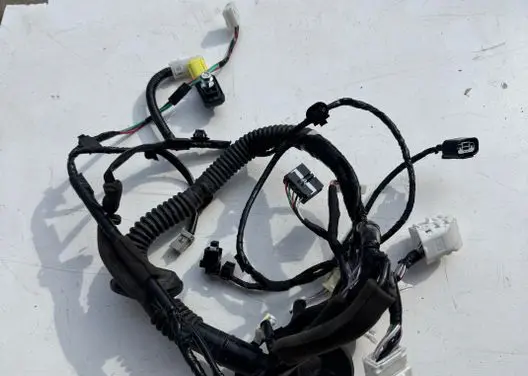 Subaru Outback (BT) Front door wiring loom 81820AN10A