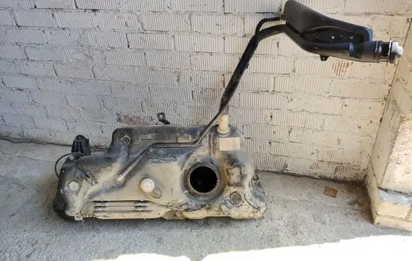 Citroen C4 Cactus Fuel tank 4078833B 4078833 9800081280