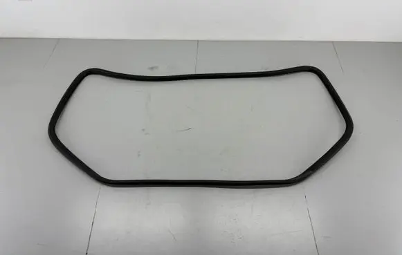 Mercedes-Benz E W211 Rubber seal tailgate window/glass 