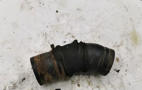 Land Rover Range Rover Sport L320 Engine coolant pipe/hose NOCODE