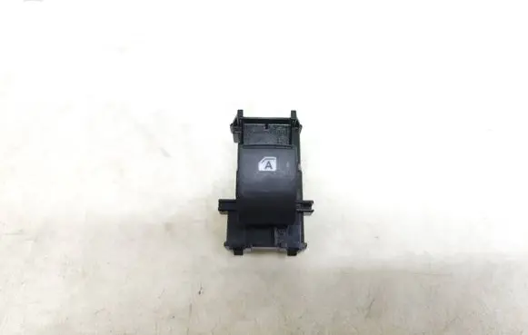 Toyota Prius (XW50) Electric window control switch 193124