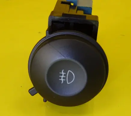 Mitsubishi Colt Fog light switch 