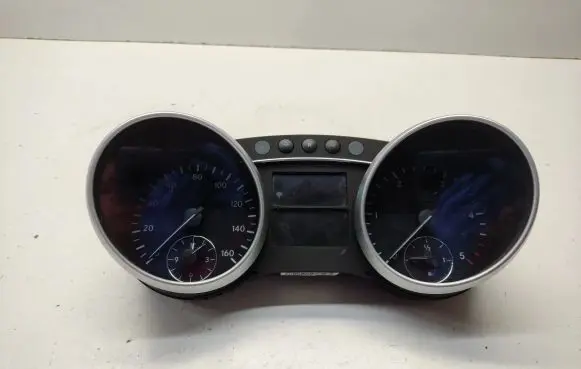 Mercedes-Benz ML W164 Speedometer (instrument cluster) A1645409047 A2C53240810
