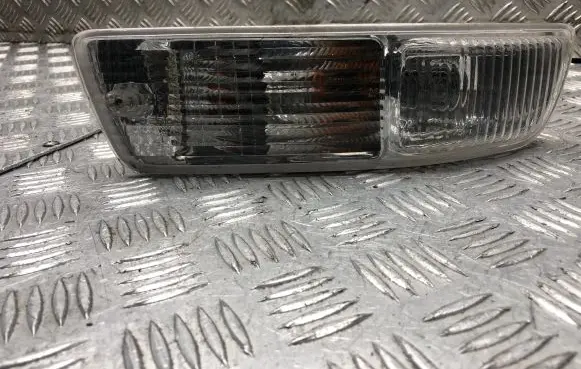 Toyota RAV 4 (XA20) Front indicator light 083121635L