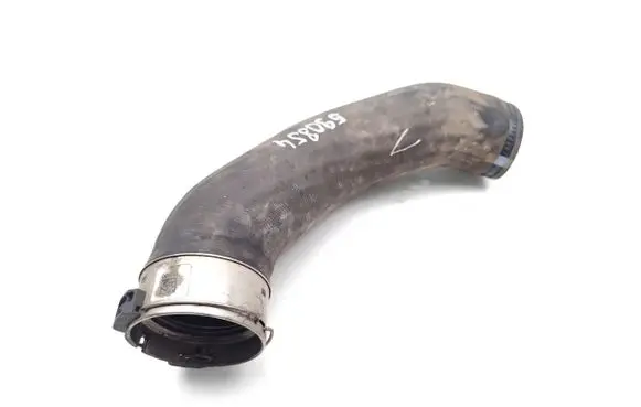 Volvo V40 Intercooler hose/pipe 31370955