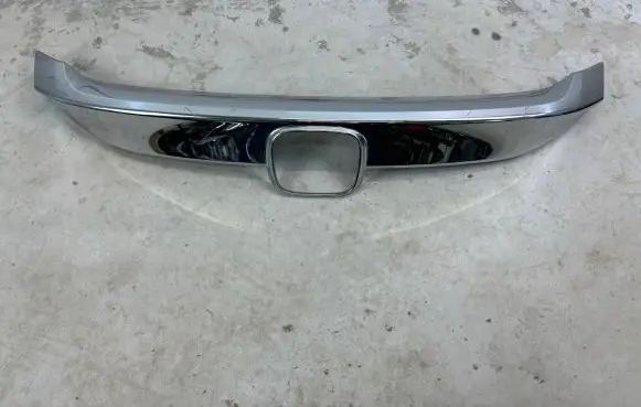 Honda Civic X Front grill 71125-TEA-T0XX-M1