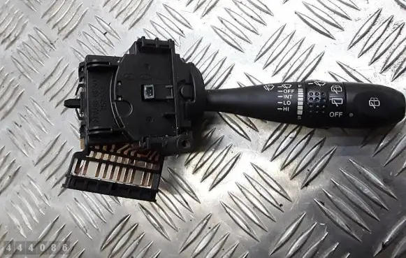 KIA Picanto Wiper control stalk 75733A