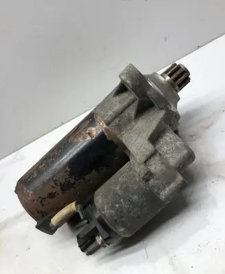Volkswagen PASSAT B6 Starter motor