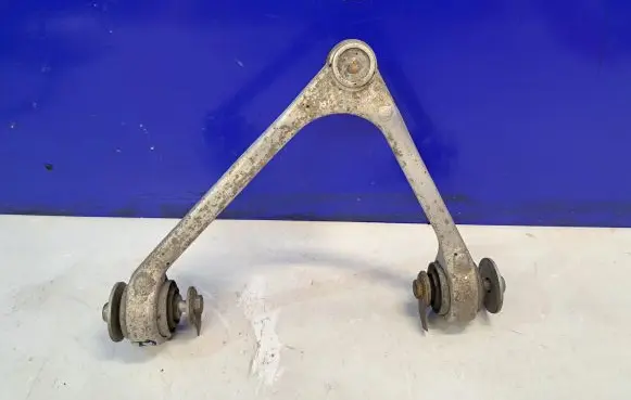 Jaguar XF X250 Front upper control arm/wishbone KAG94353